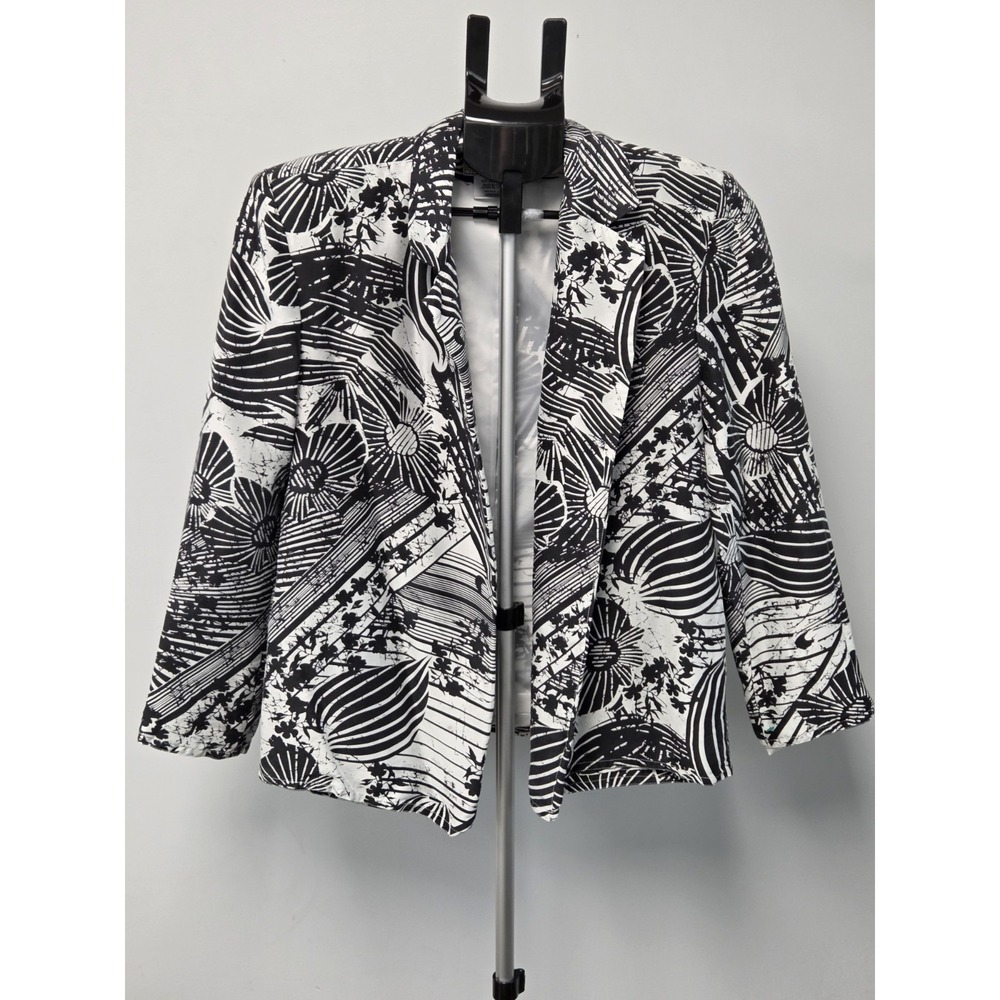 Vintage Harvé Benard 100% Silk Jacket Black White Floral Print Asian Women's 8